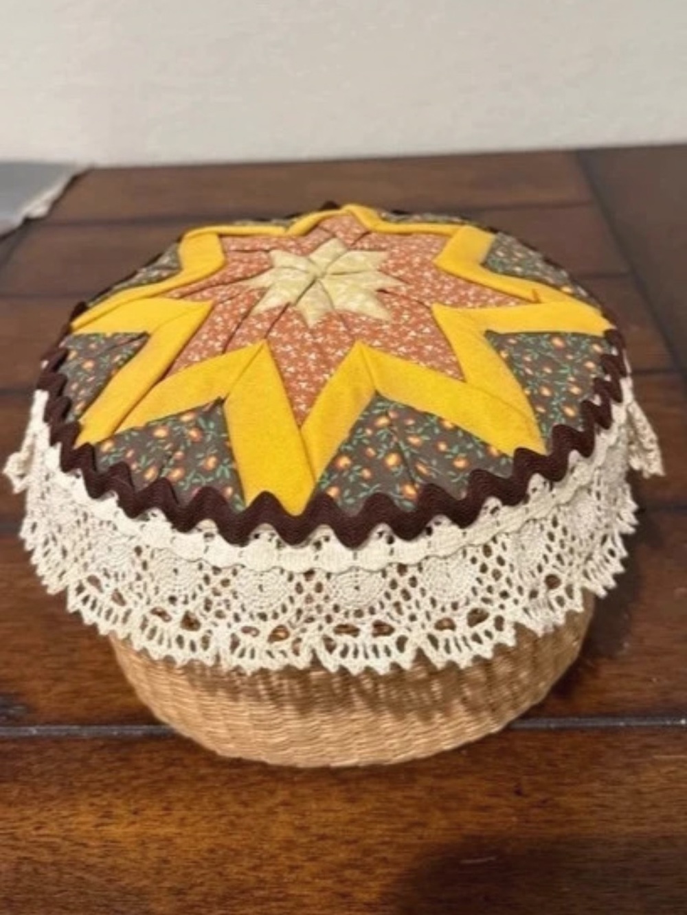 Vintage Handwoven Wicker Sewing Basket Round Folded Star Quilt Lid Cottagecore